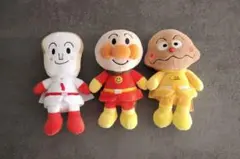 ［美品］アンパンマン・しょくぱんマン・カレーパンマン　ぬいぐるみ　3体セット