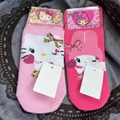 しまむら　サンリオ　ヒョウ柄　ハローキティ　マイメロディ　レディース　ソックス