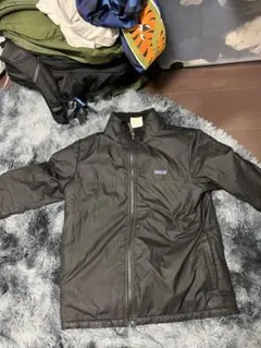 Patagonia ブラック ナイロンジャケット