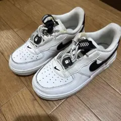Nike エアフォース1 キッズシューズ ホワイト/ブラック