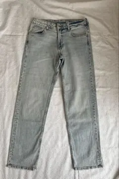 H&M ライトブルー ストレートデニム EU 32