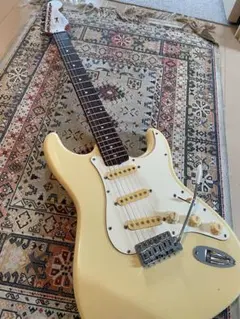 squier stratocasterのサムネイル