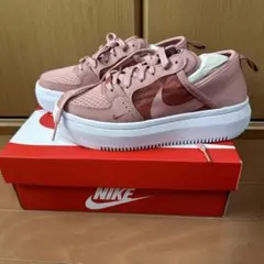 NIKE コートビジョンアルタ