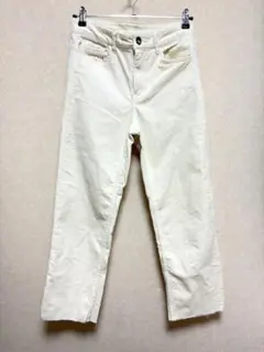 コーデュロイパンツ