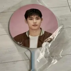 SEVENTEEN CARATLAND 2024 ケレン ミンギュ うちわ