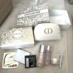 Dior スキンケアギフトセット＋ノベルティポーチ＋サンプル3種のサムネイル