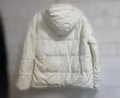 ホワイト フード付き ダウンジャケット