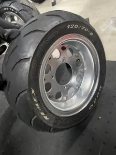 モンキー　8インチ　4.0j タイヤホイールセットのサムネイル