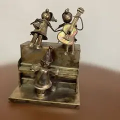 Item thumbnail for item 2315863e-f37c-4204-bfee-9fcec831dcf7