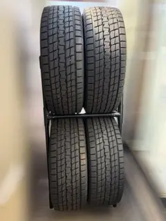 早い者勝ち！グッドイヤー スタッドレス 265/60r18 2025年製のサムネイル