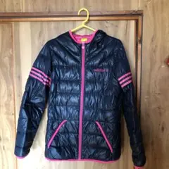 adidasレディースダウンジャケット