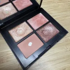NARS クワッドアイシャドー01801のサムネイル