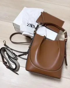 ZARA ザラ トップステッチ バケットバッグ キャメル ブラウン ショルダー