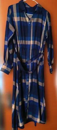 チェック柄 ロングシャツワンピース 長袖のサムネイル