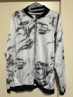 Item thumbnail for item 6b7ac390-5943-40bb-90dd-1067c7ad23ff