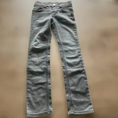 サムシング　デニムパンツ