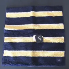 【新品】GAP ギャップ　ハンカチのサムネイル