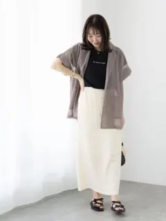 te chichi 【接触冷感】筆記体ミニロゴフレンチスリーブTシャツのサムネイル