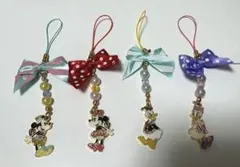 【新品】ディズニー　キーホルダーセット