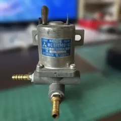 三菱フソウ純正キシューンバルブ 三菱純正キシューンバルブ - メルカリ
