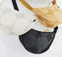 ユニクロ×マリメッコ　ラウンドミニショルダーバッグ　未使用新品　ダークグレー