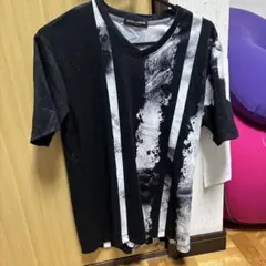 HIDEAWAYS メンズ Vネック Tシャツ ブラック系のサムネイル