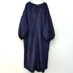 【チチカカ】Vネックシャツワンピース　 F　 ネイビー　パフスリーブ