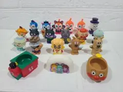 アンパンマン　ドキンちゃん　バイキンマン　指人形　ソフビ　フィギュア　まとめ売り