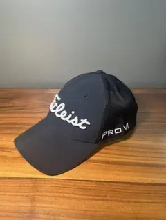 【美品】タイトリスト（Titleist）ツアー メッシュキャップ ゴルフ帽子 黒のサムネイル