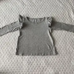【数回のみ着用】90cm 長袖 ロンT 長袖Tシャツ グレー 肩フリル