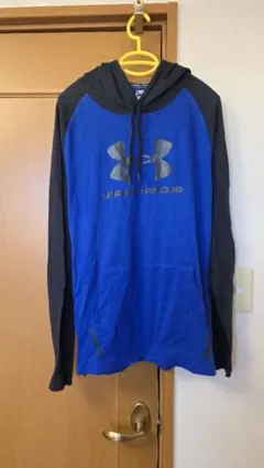 UNDER ARMOUR アンダーアーマー パーカー ブルー ブラック XL