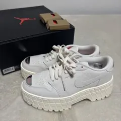美品・箱付】WMNS エアジョーダン1 ブルックリン LOW 25cm 白 - メルカリ
