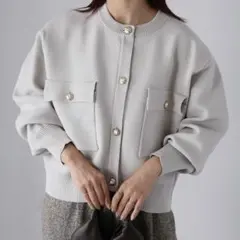 【美品】　グレー　／ ボタンデザイン　カーディガン