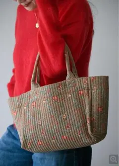 ハグオーワー トートバッグ