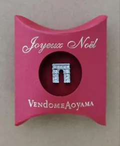Vendome Aoyama　ヴァンドーム青山　ピンバッチ　 凱旋門のサムネイル