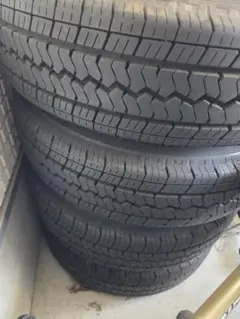 225/80R17.5 M646 新品2022年ミックス スポンジボブ様専用 ① - メルカリ
