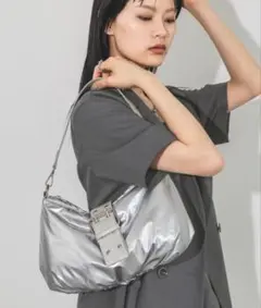 PAGEBOY ページボーイ ショルダーバッグ シルバーのサムネイル