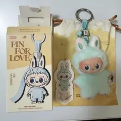 POPMART PIN FOR LOVE イニシャルラブブI