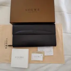 LOEWE ロエベ 長財布 ブラック　新品未使用のサムネイル