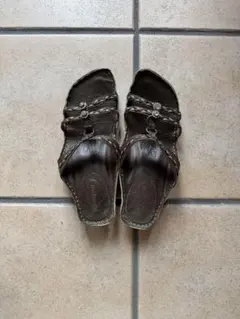 ブラウン ストラップ付きサンダル LL