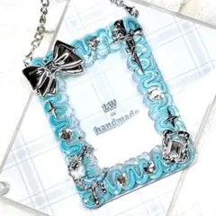 Item thumbnail for item e4db3f0c-f2a7-42b7-bc06-e395378bcd3e