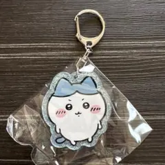 ちいかわ　ラメアクリルキーホルダー5 ハチワレ