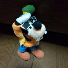 トーキョーディズニーランド グーフィー ぬいぐるみ サングラス付き 約20cm