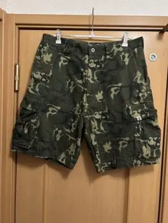 完売品 BEAMS ダブルニーショーツ camo shorts - メルカリ