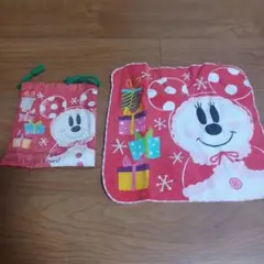 東京ディズニーリゾート　ミニーちゃんのクリスマスハンカチ巾着セット　未使用