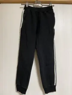 ユニクロ　ドライスウェットパンツ　ライン　ブラック　140