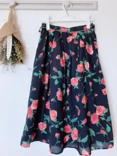 【値下げ】花柄スカート＊テチチのサムネイル