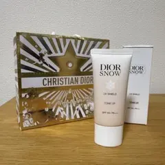 Dior ディオール スノー UVシールド トーンアップ 50+