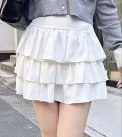 INGNI イング フリルミニスカパン オフホワイト