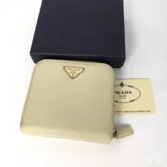 希少】プラダ 1ML018 折り財布 サフィアーノ 本革 L字ファスナー 白